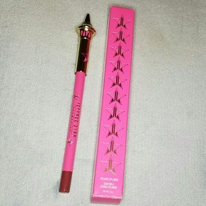 Sold Jeffree Star lip liner in ANDROGYNY
